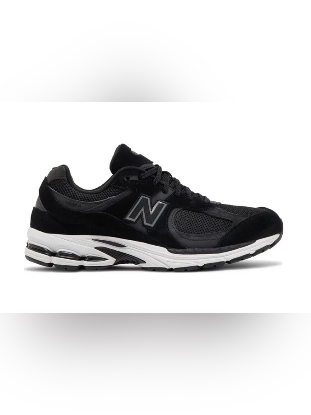 New Balance 2002R Black Gunmetal Men's Sneakers in Black & White